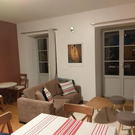 Du Parc Avec Sauna דירה או-בון