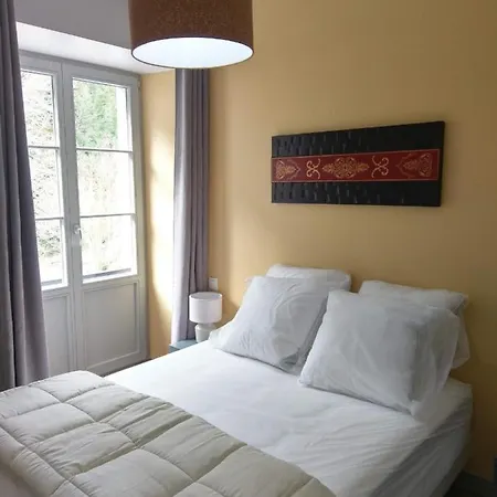 Du Parc Avec Sauna Apartment *