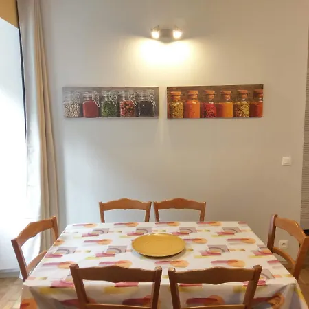 דירה Du Parc Avec Sauna *