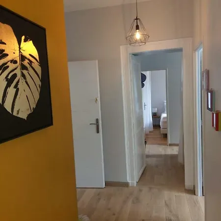 דירה Du Parc Avec Sauna *