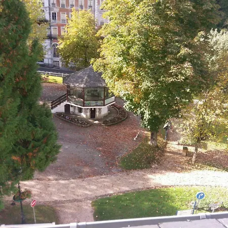 Résidence Du Parc Avec Sauna Apartamento *