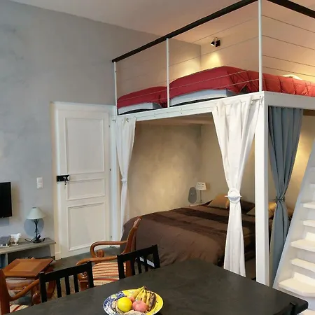 דירה Du Parc Avec Sauna או-בון