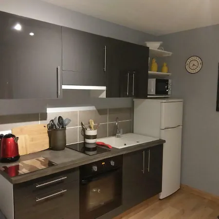 דירה Du Parc Avec Sauna