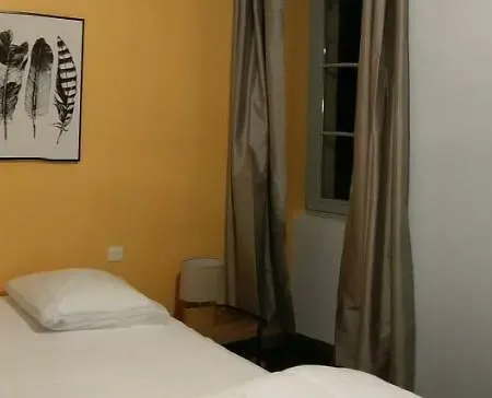 Du Parc Avec Sauna * או-בון