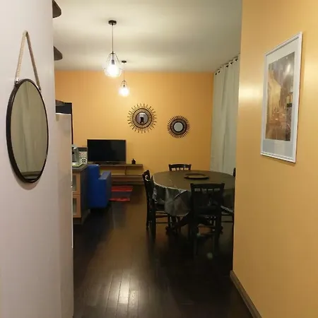 דירה Du Parc Avec Sauna או-בון