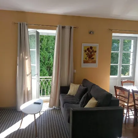 דירה Du Parc Avec Sauna